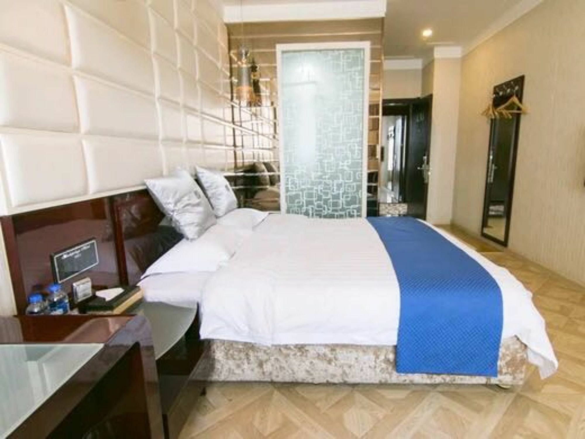 Tianjin Bindao Business Hotel Binhai  Εξωτερικό φωτογραφία